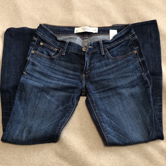 Abercrombie & Fitch Capris - Picture 2 of 4